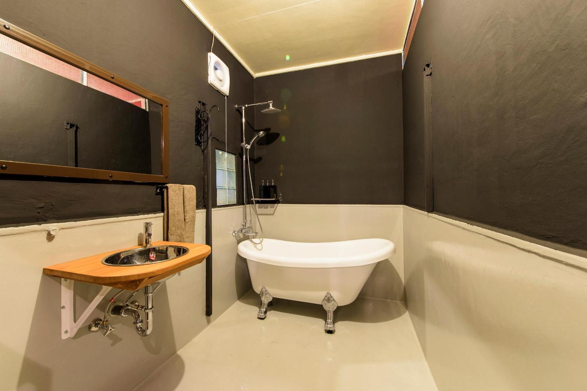 Tripshot Hotels Okinawa Koza Esterno foto